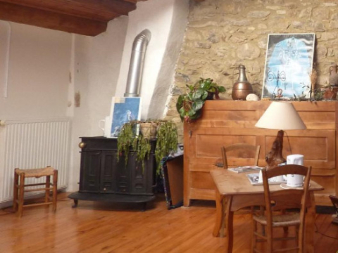 Maison Sarrat_Montsegur_salle a menger