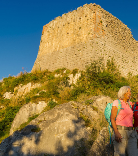 Montsegur y senderistas