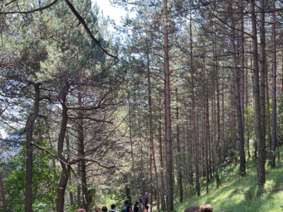 Joves de Valldaura fent el CBH